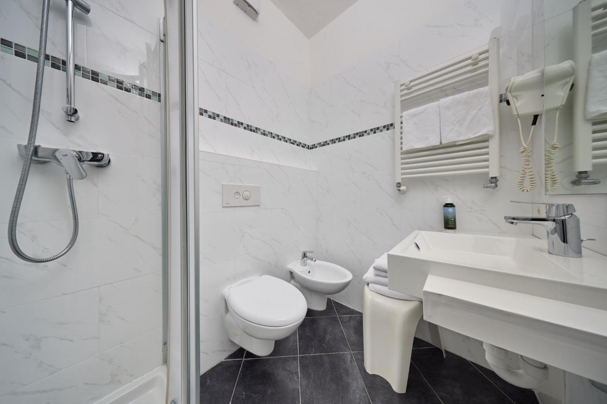 Hotel Geier Торболе Экстерьер фото